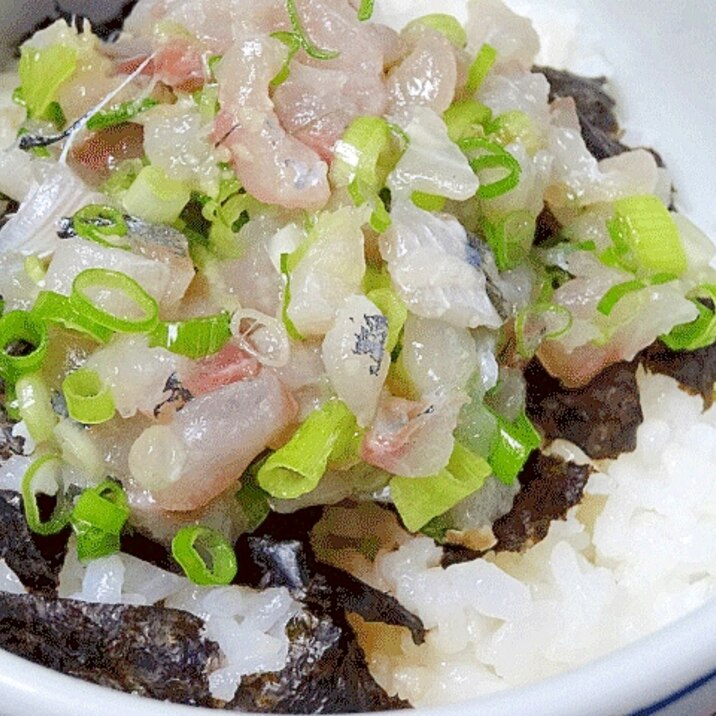 夏の海鮮丼☆　「アジのたたき丼」